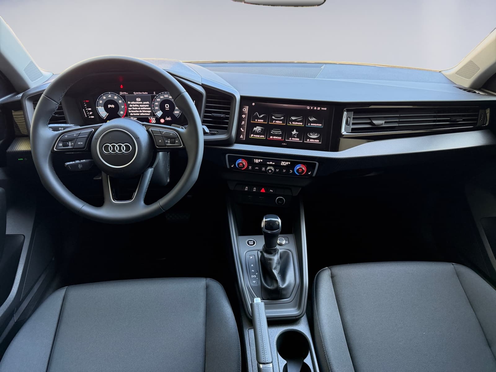AUDI A1 - Image 9