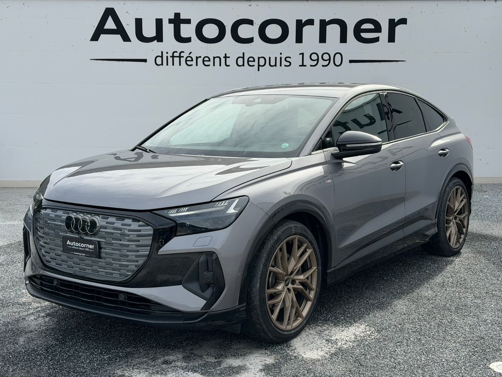 AUDI Q4 e-tron - Image 1