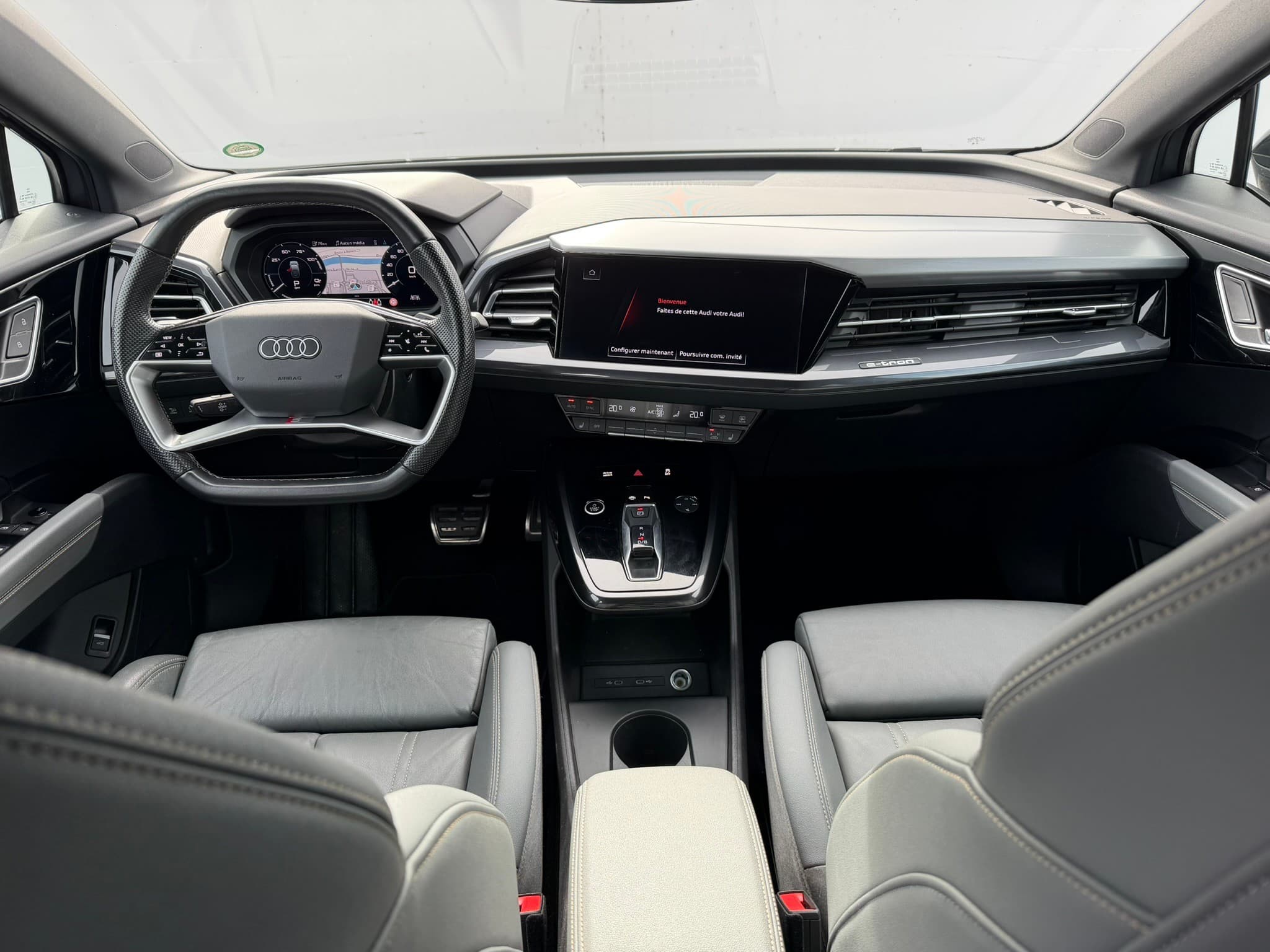 AUDI Q4 e-tron - Image 10