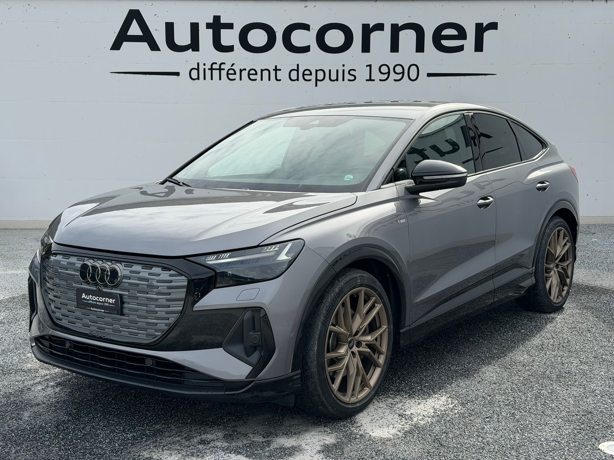 AUDI Q4 e-tron - Image 1