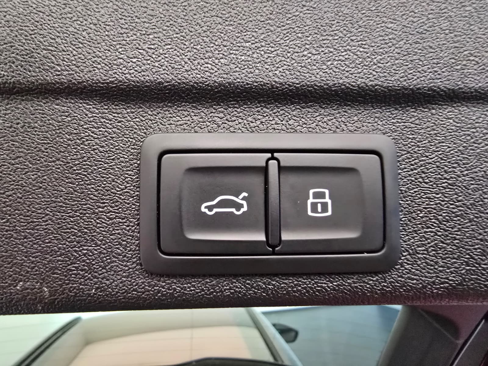 AUDI A5 - Image 20