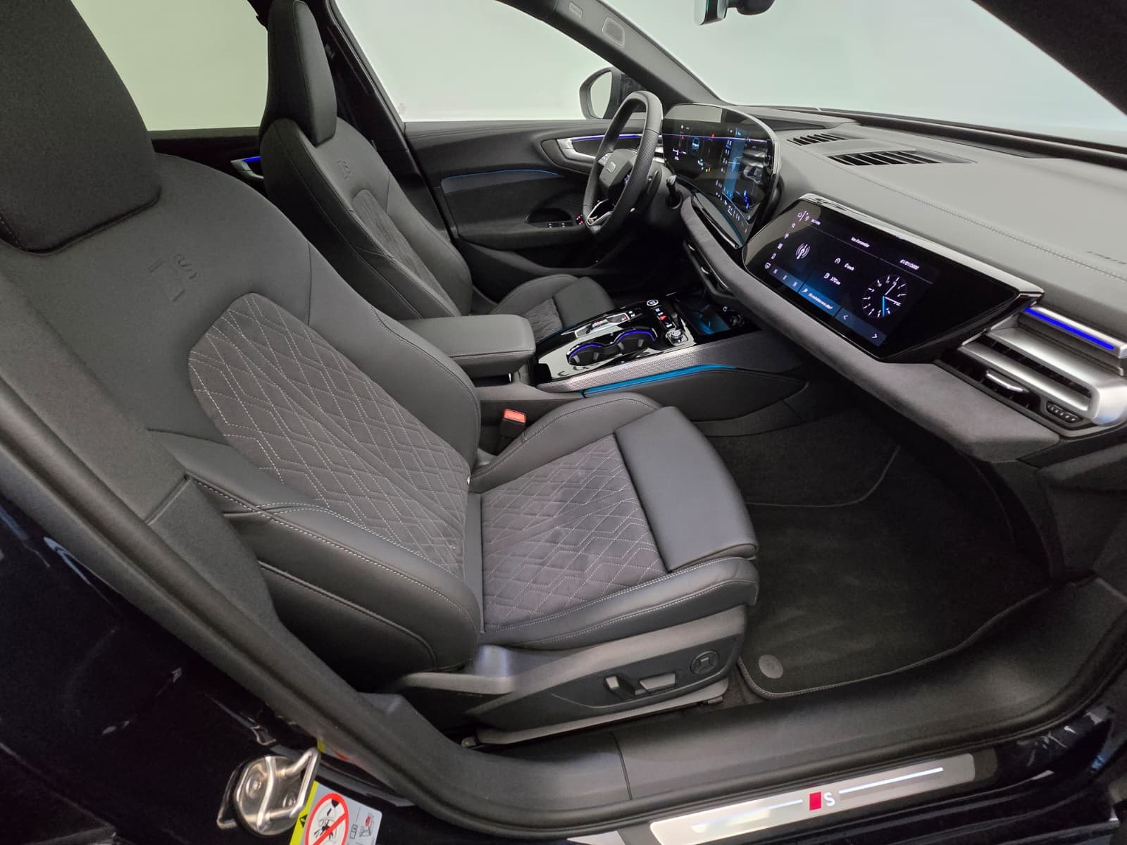 AUDI A5 - Image 14