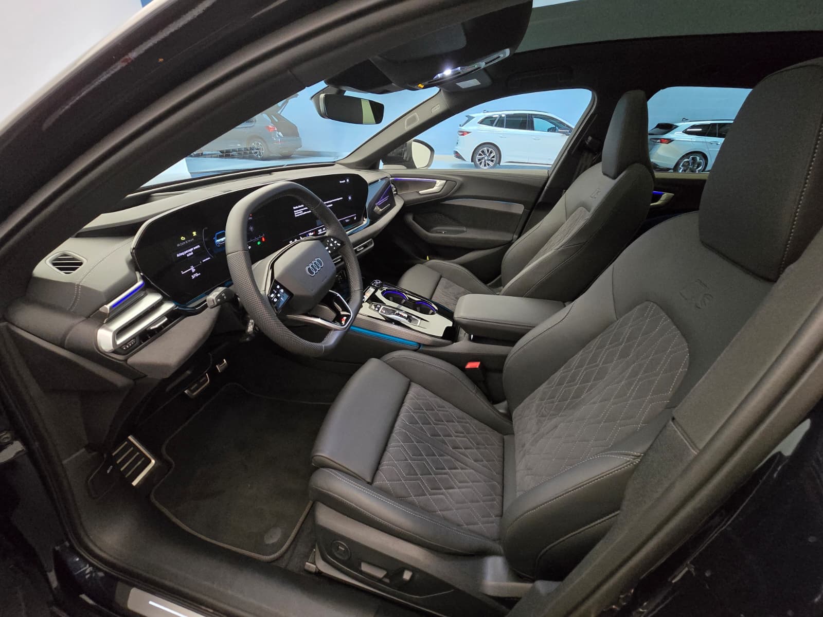AUDI A5 - Image 11