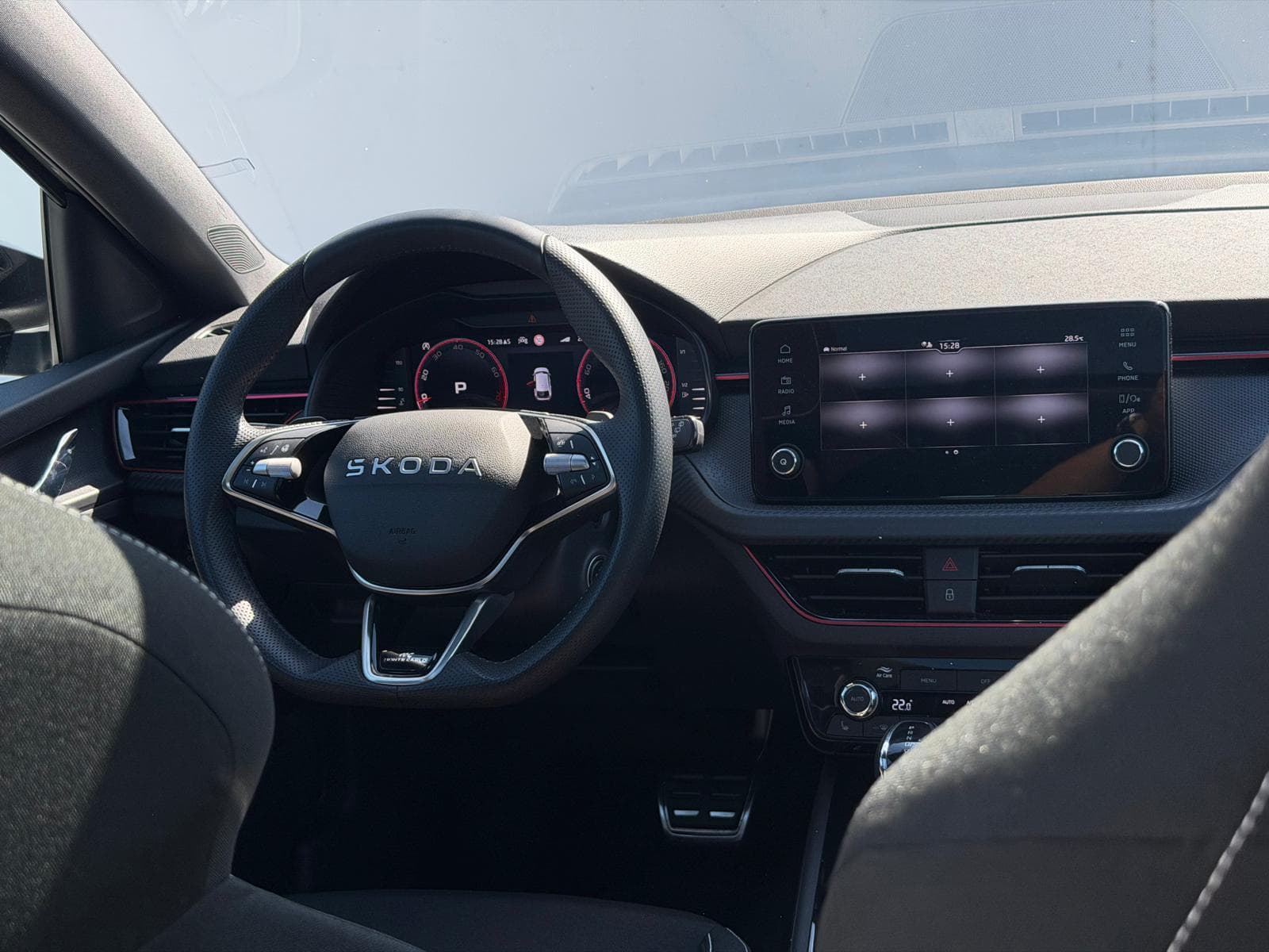 SKODA SCALA - Image 11