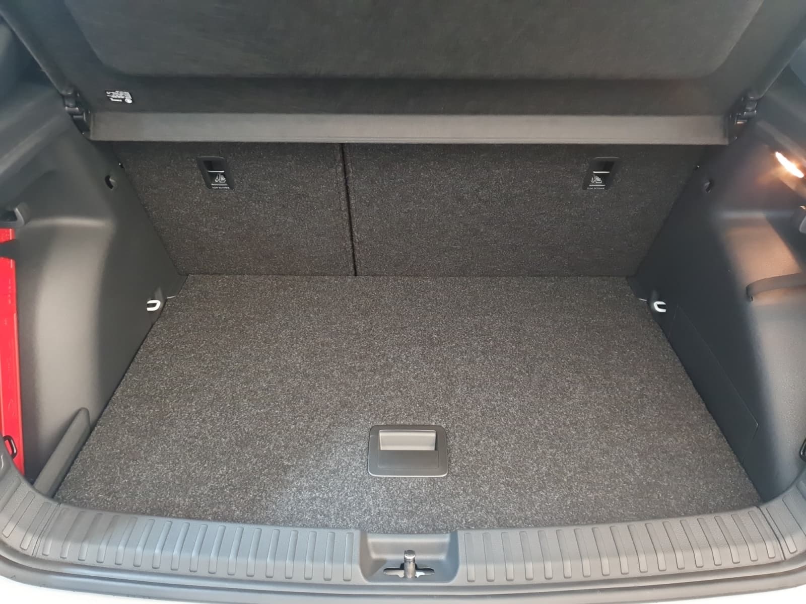 SKODA FABIA - Image 12