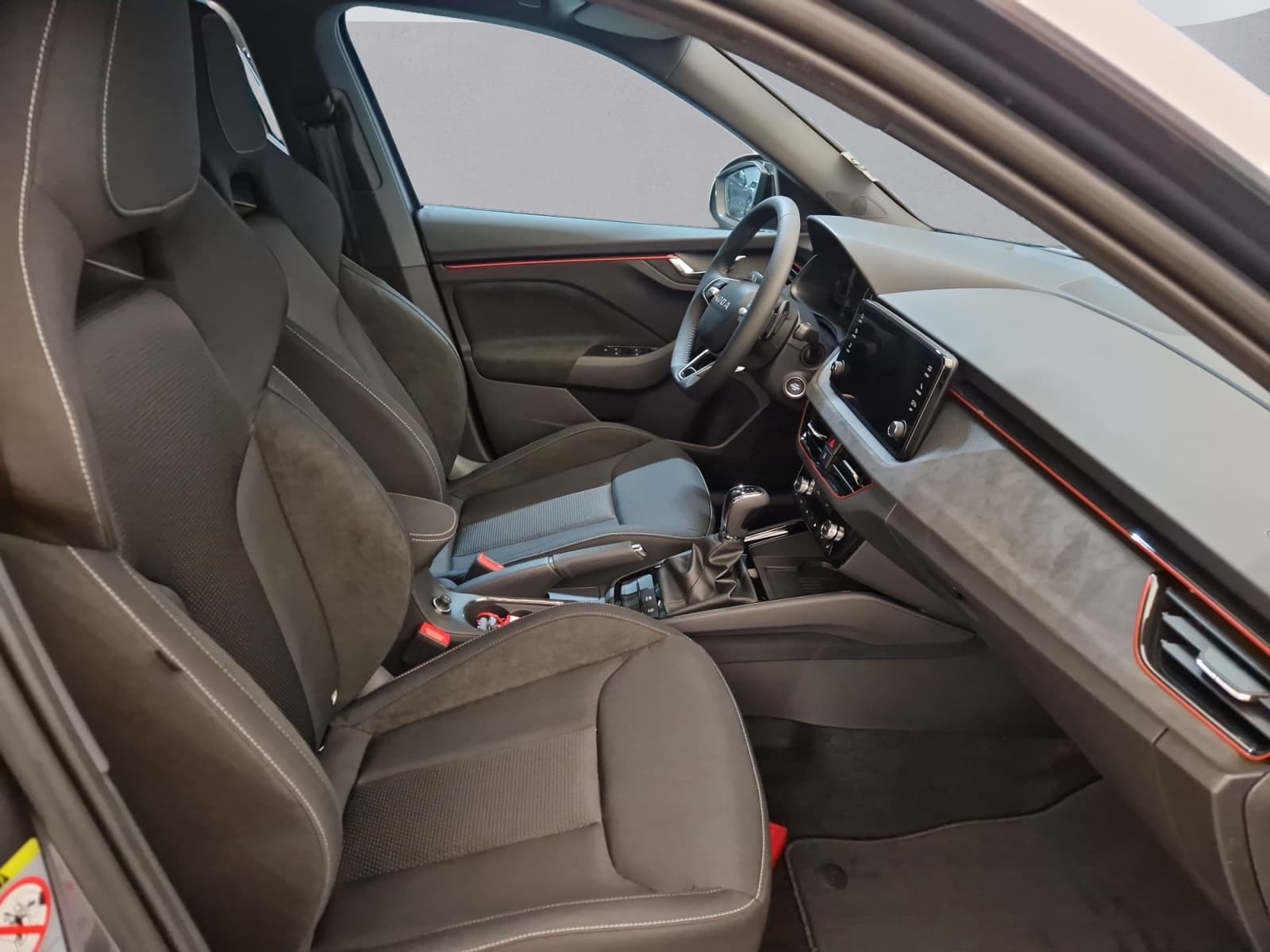 SKODA KAMIQ - Image 11