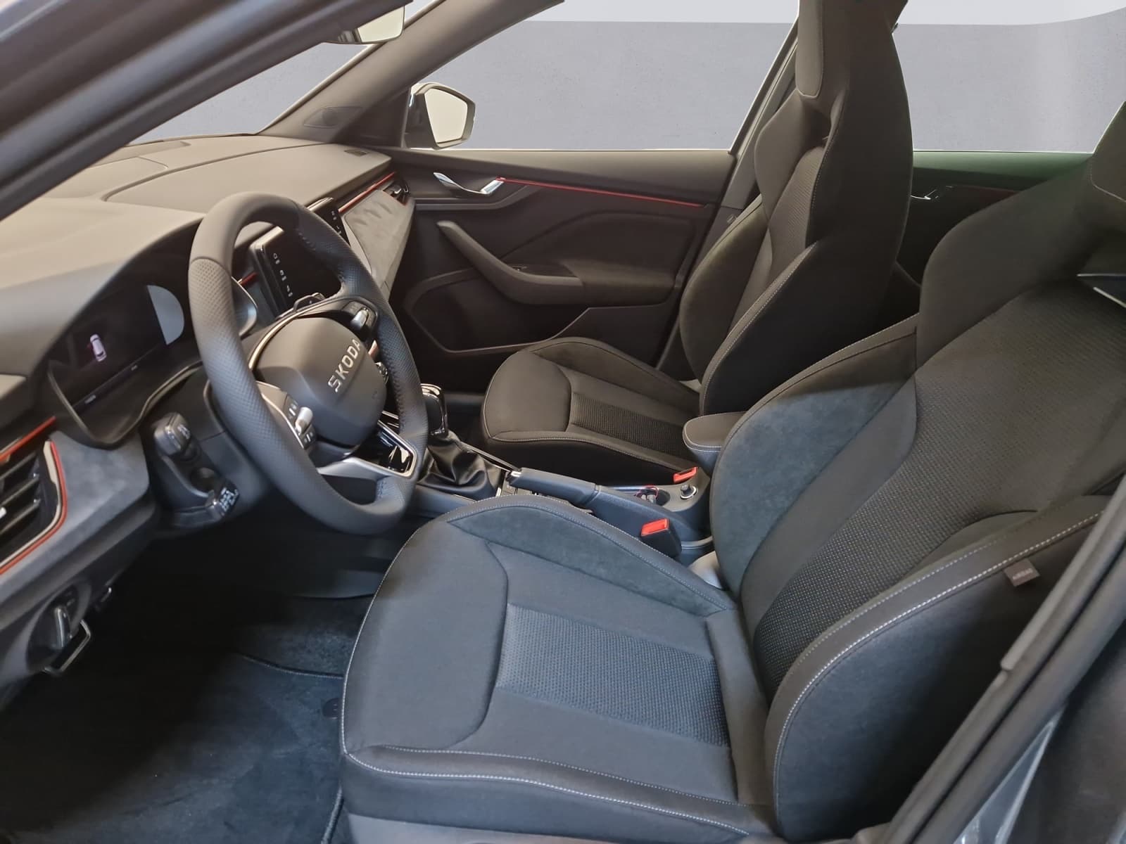 SKODA KAMIQ - Image 9