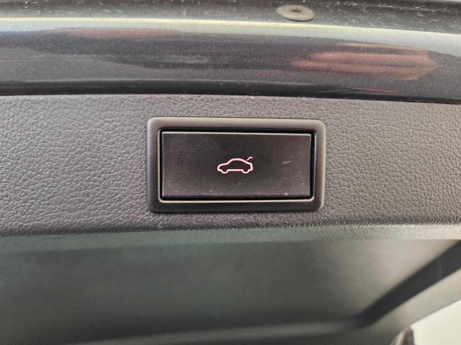 SKODA OCTAVIA - Image 16