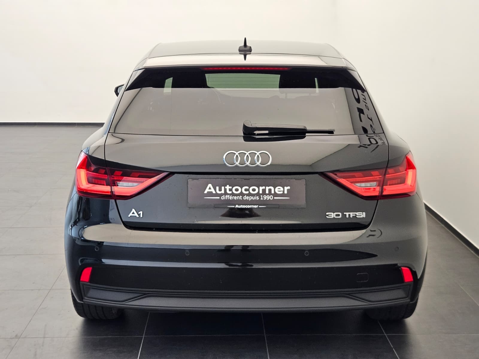 AUDI A1 - Image 8