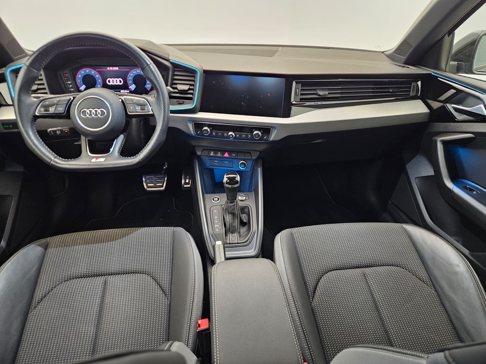 AUDI A1 - Image 10