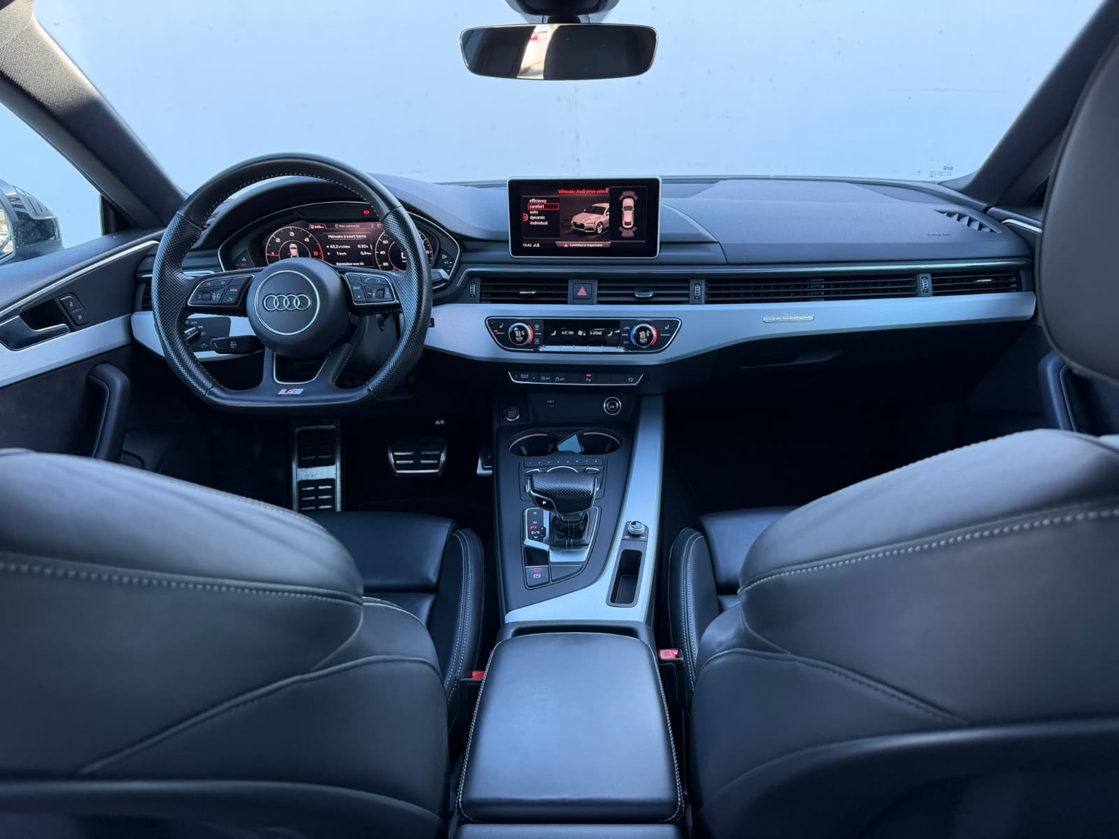 AUDI A5 - Image 10