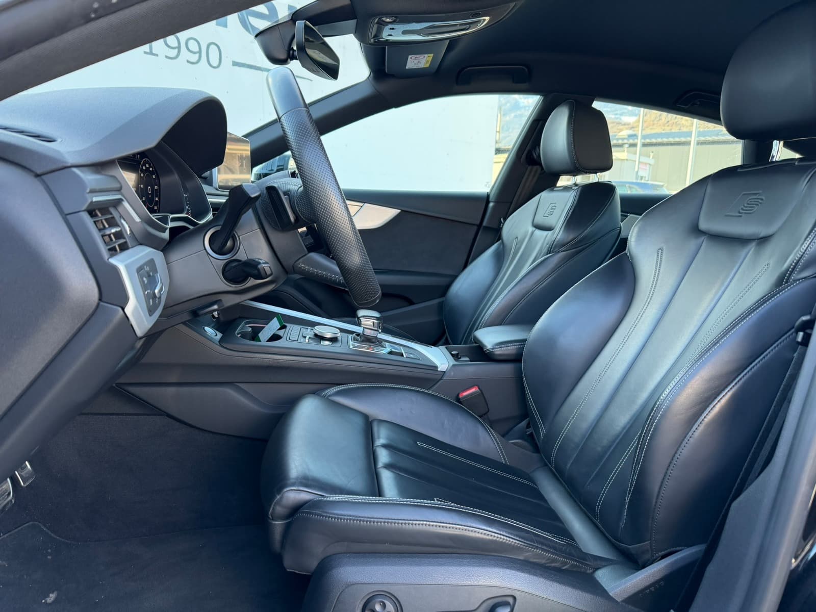 AUDI A5 - Image 8