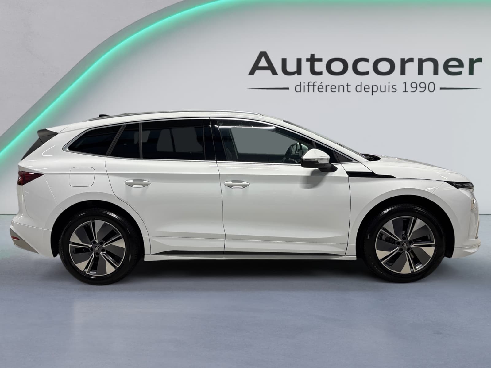 SKODA ENYAQ iV - Image 6