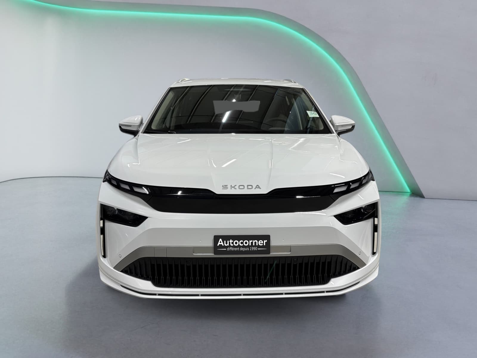 SKODA ENYAQ iV - Image 8