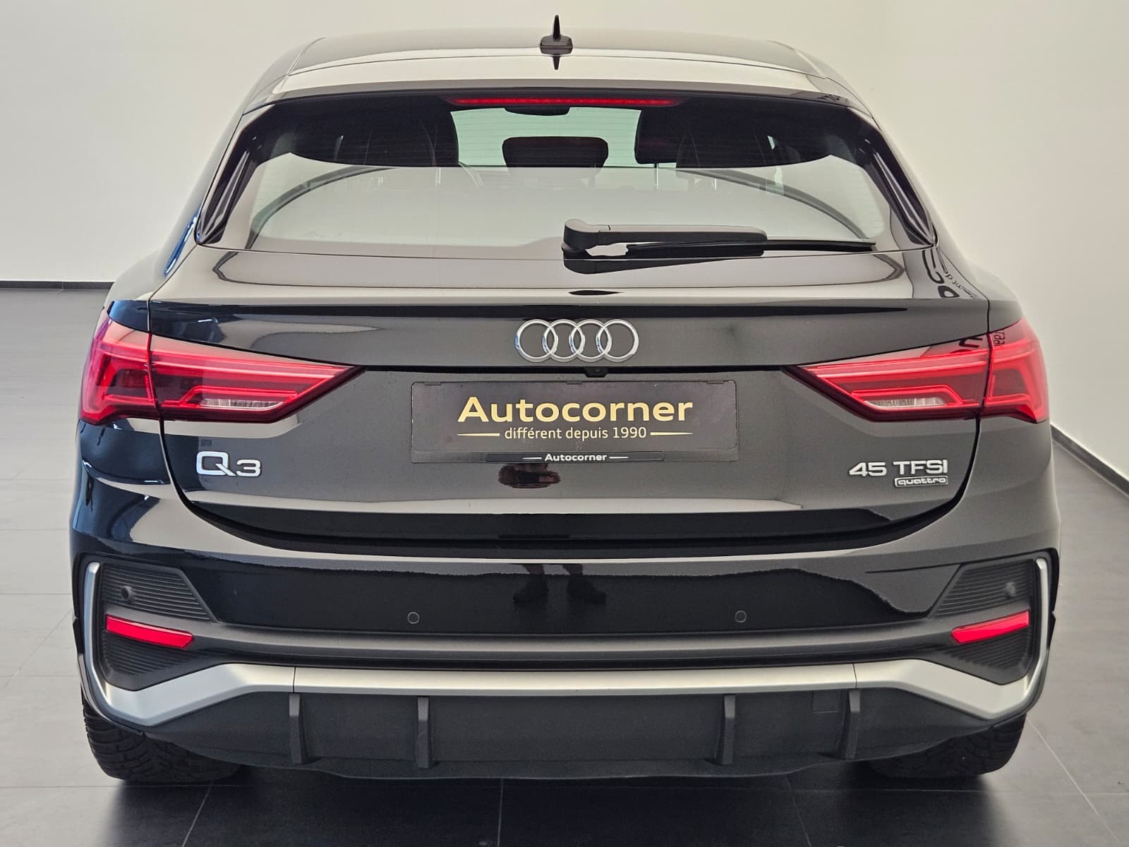 AUDI Q3 - Image 8