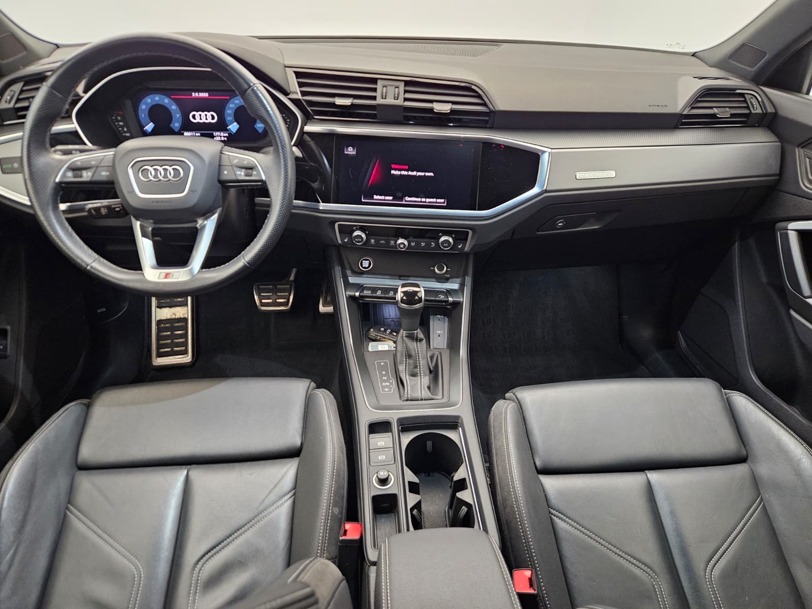 AUDI Q3 - Image 10