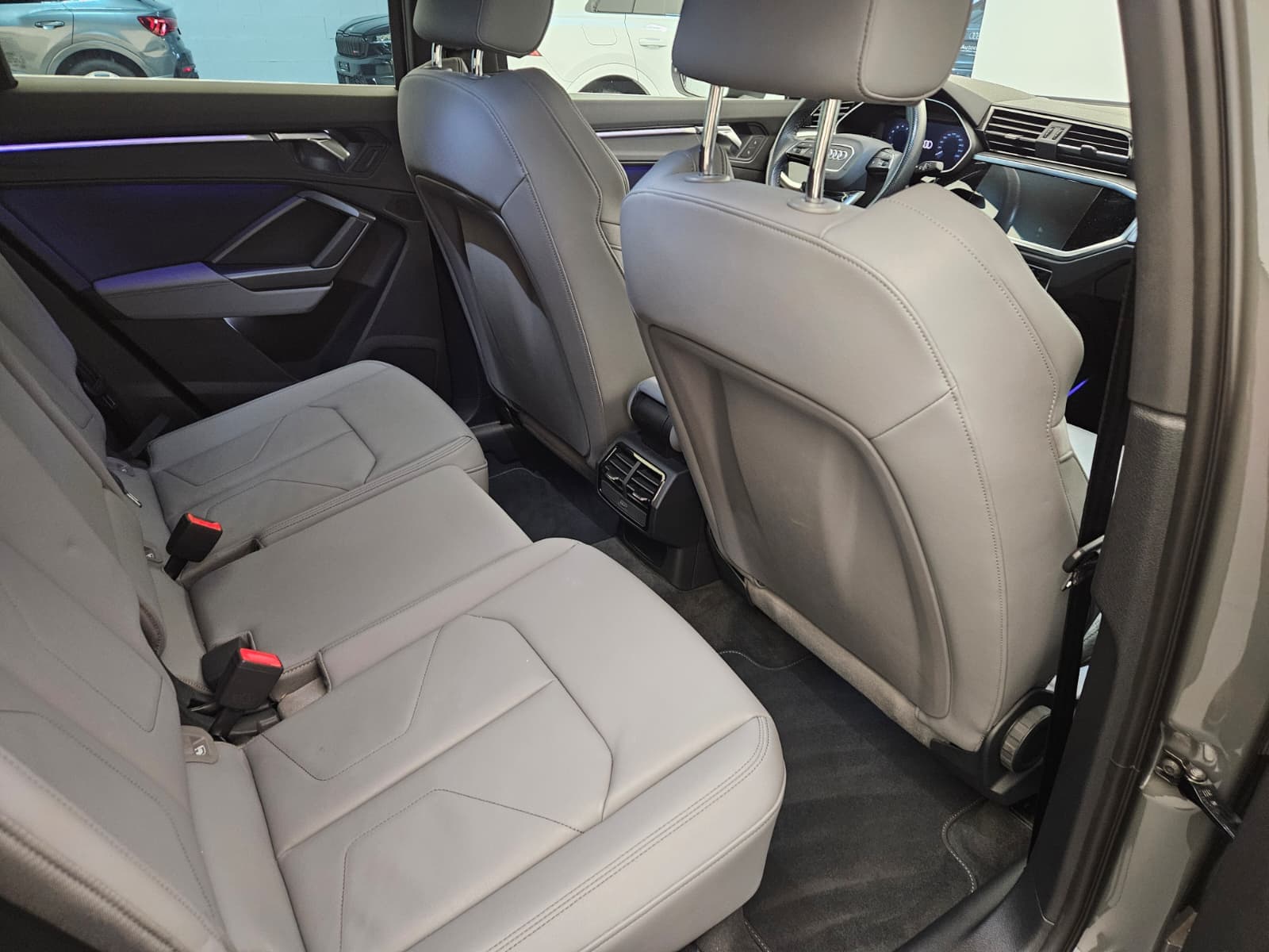 AUDI Q3 - Image 14