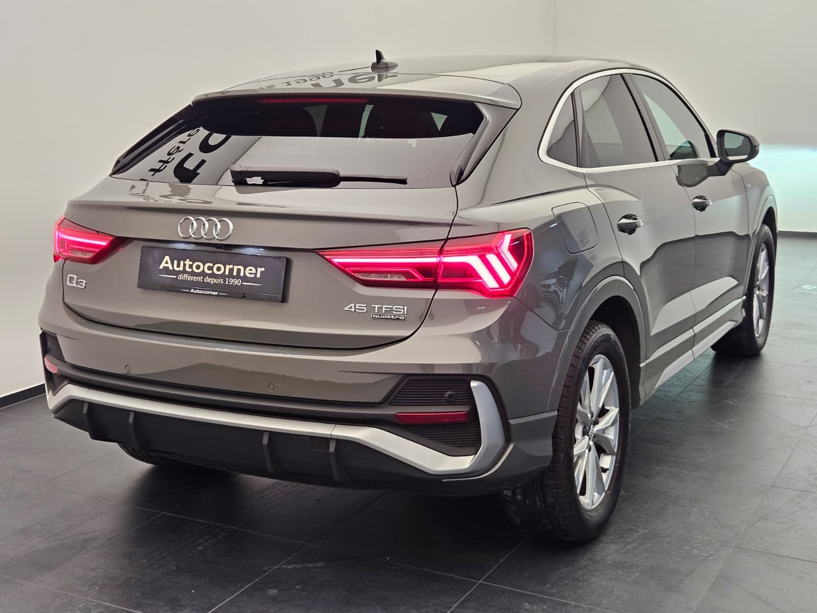 AUDI Q3 - Image 7