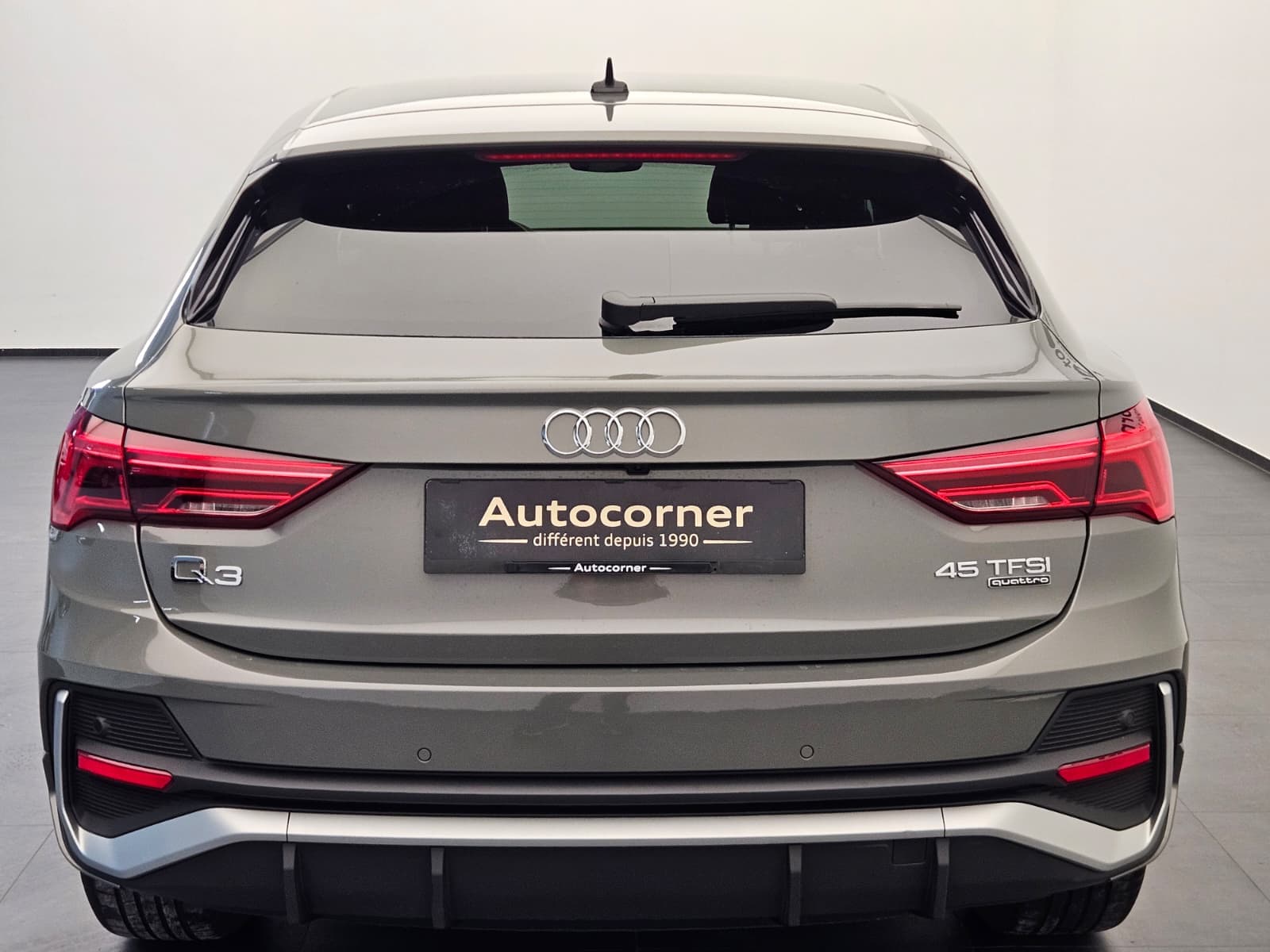AUDI Q3 - Image 8