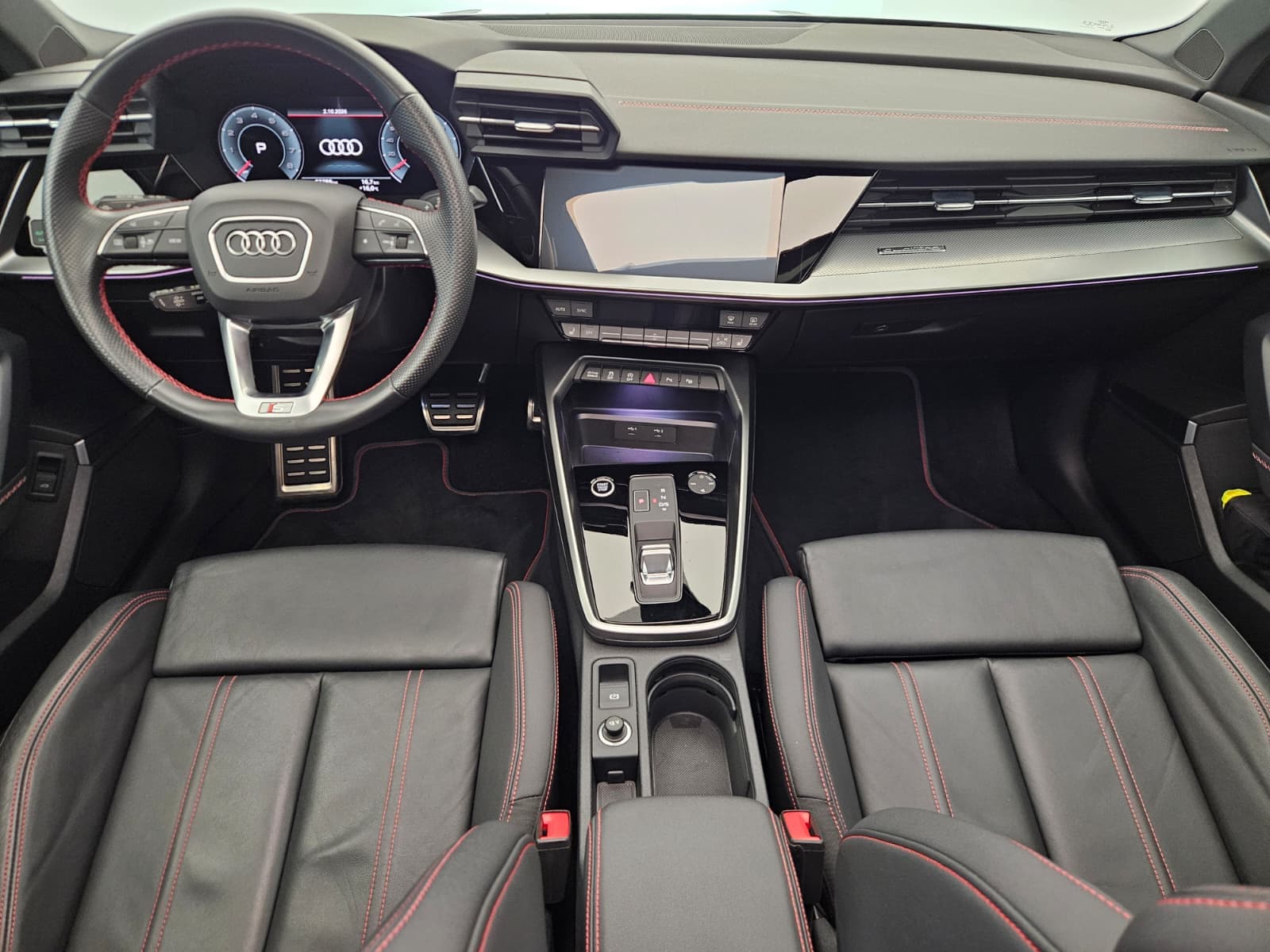 AUDI A3 - Image 10