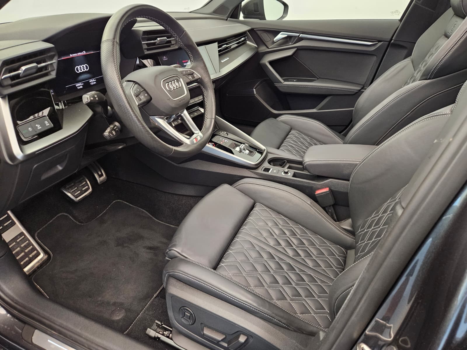 AUDI S3 - Image 11